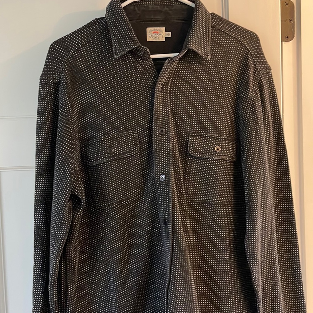 Never worn - Faherty black and white heavy cotton shirt.